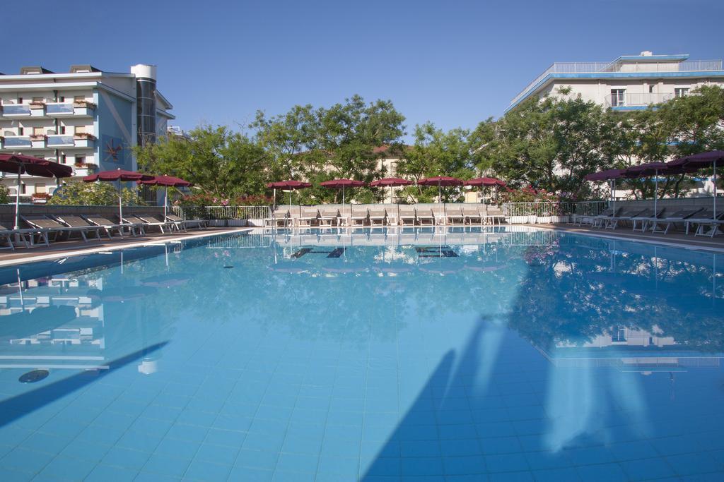 Hotel Sofia Lido di Jesolo Exterior photo