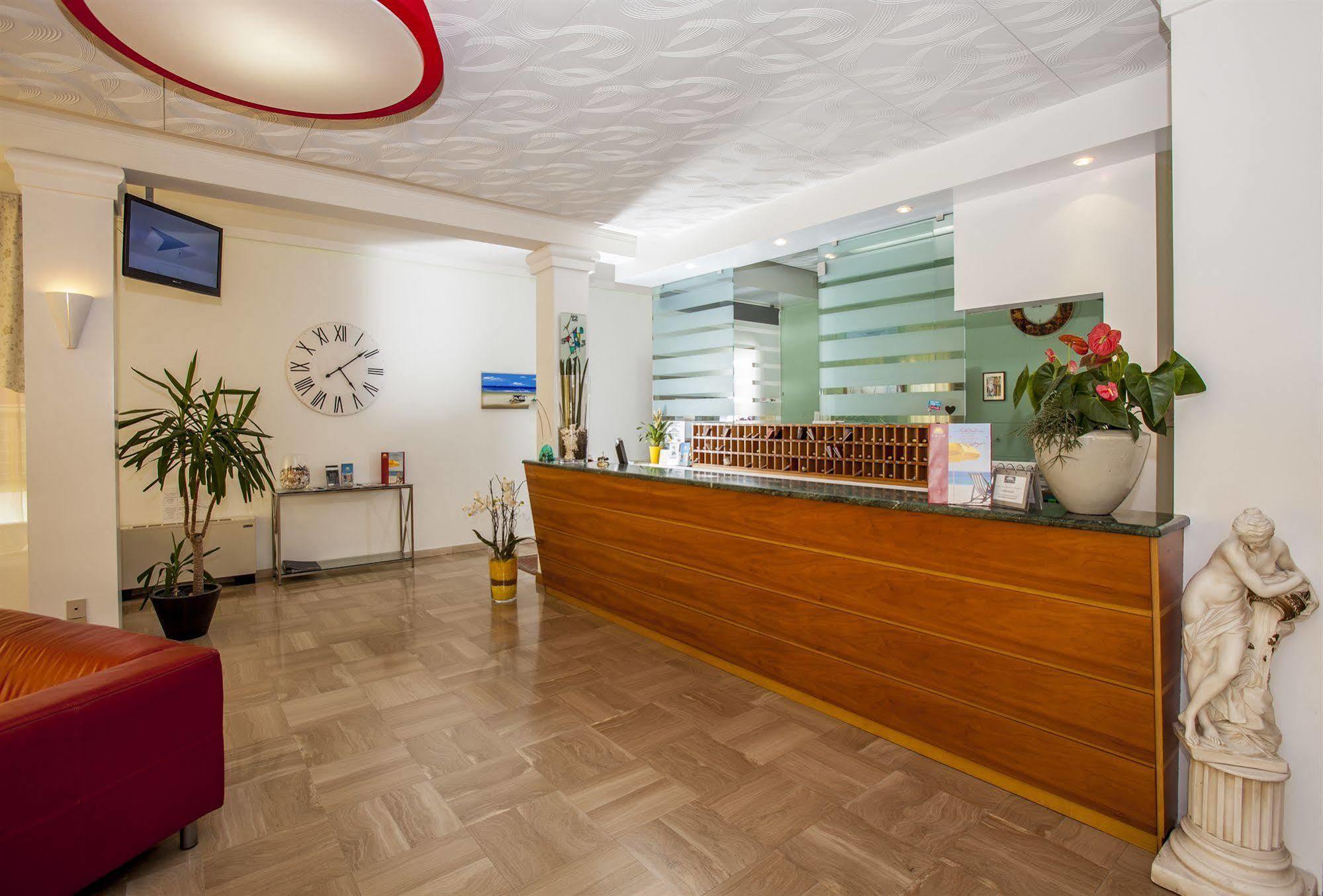 Hotel Sofia Lido di Jesolo Exterior photo